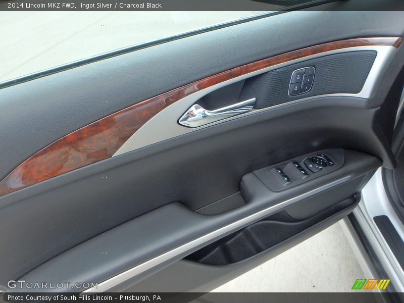 Ingot Silver / Charcoal Black 2014 Lincoln MKZ FWD