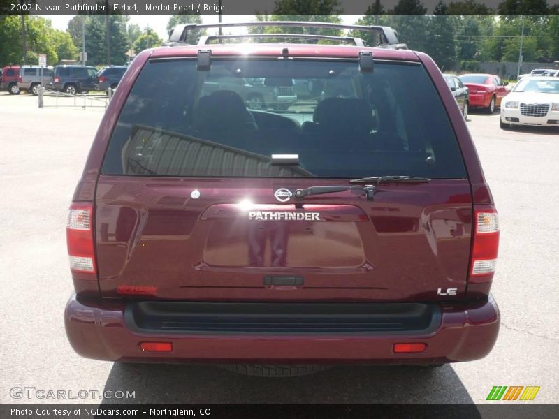 Merlot Pearl / Beige 2002 Nissan Pathfinder LE 4x4