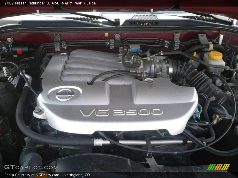 Merlot Pearl / Beige 2002 Nissan Pathfinder LE 4x4