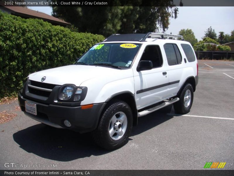 Cloud White / Gray Celadon 2002 Nissan Xterra XE V6 4x4