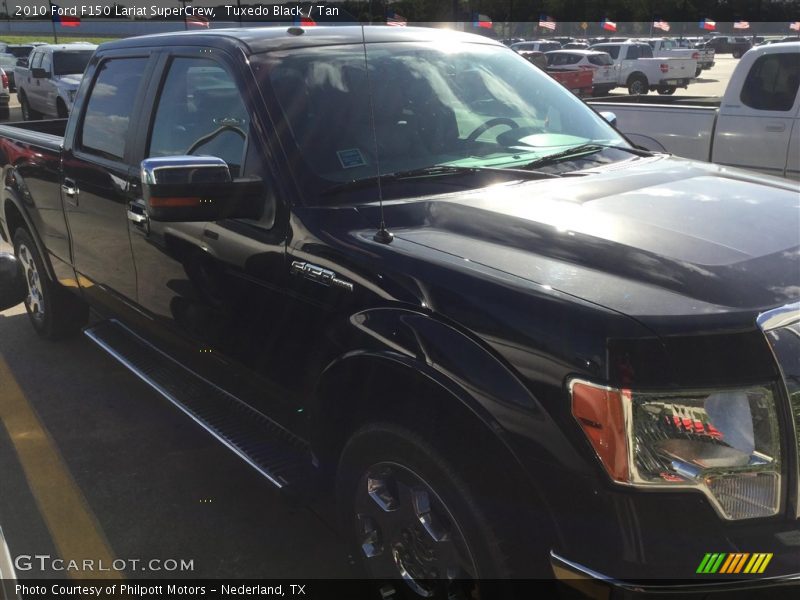 Tuxedo Black / Tan 2010 Ford F150 Lariat SuperCrew