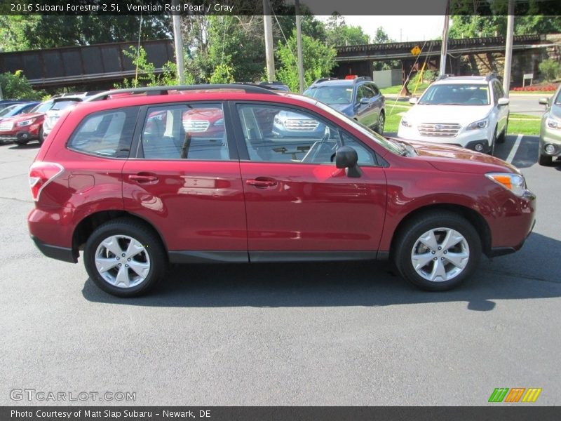 Venetian Red Pearl / Gray 2016 Subaru Forester 2.5i