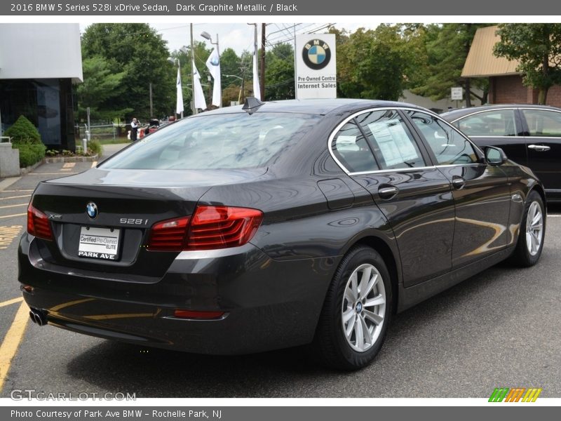 Dark Graphite Metallic / Black 2016 BMW 5 Series 528i xDrive Sedan