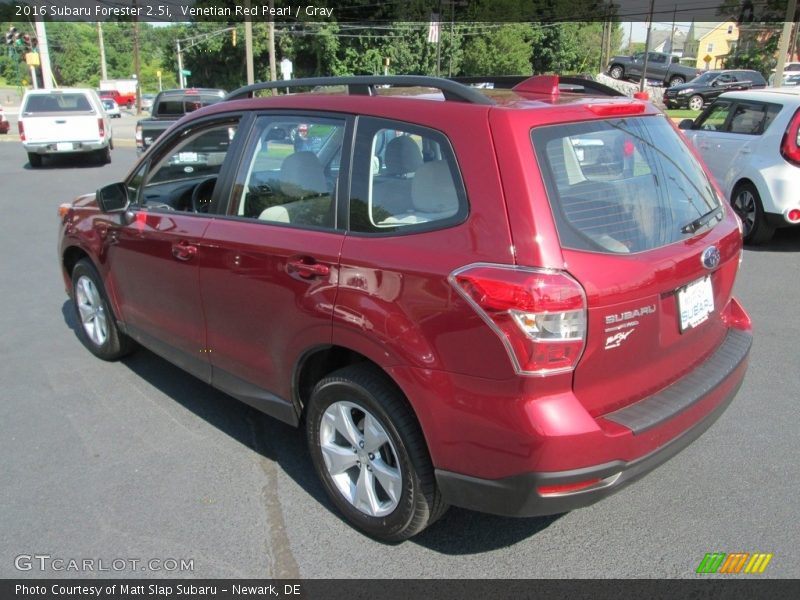 Venetian Red Pearl / Gray 2016 Subaru Forester 2.5i