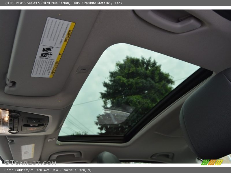 Dark Graphite Metallic / Black 2016 BMW 5 Series 528i xDrive Sedan