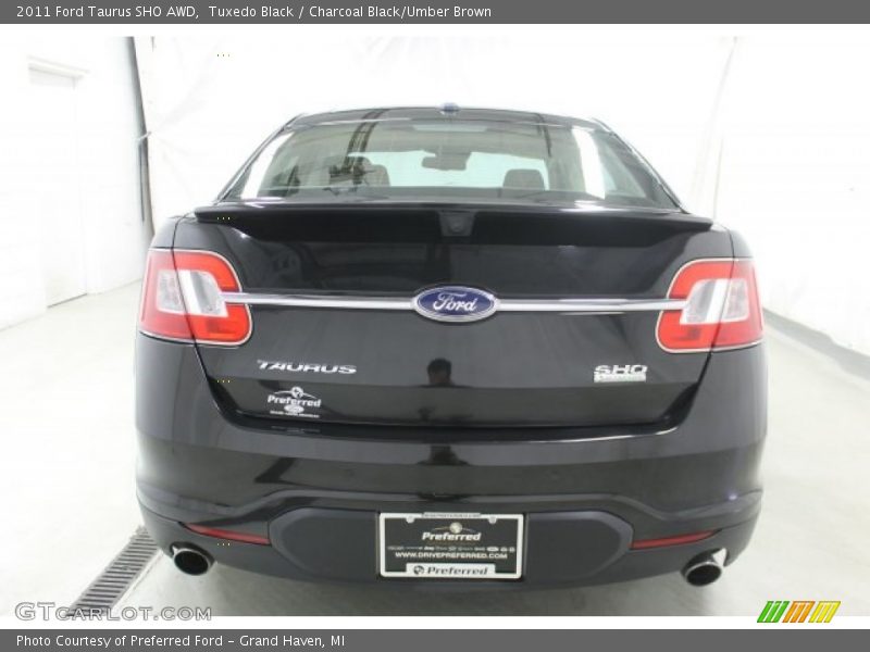 Tuxedo Black / Charcoal Black/Umber Brown 2011 Ford Taurus SHO AWD