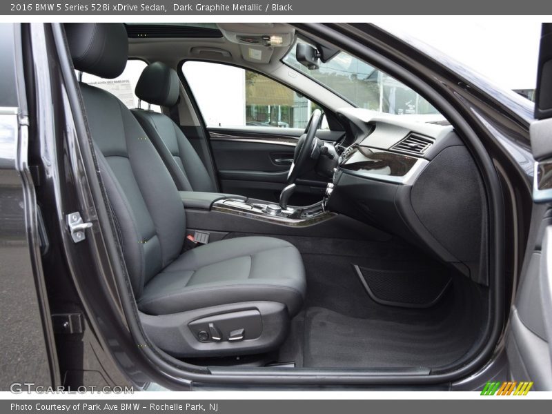 Dark Graphite Metallic / Black 2016 BMW 5 Series 528i xDrive Sedan
