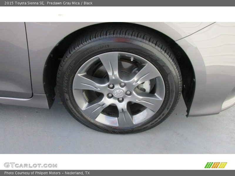 Predawn Gray Mica / Black 2015 Toyota Sienna SE