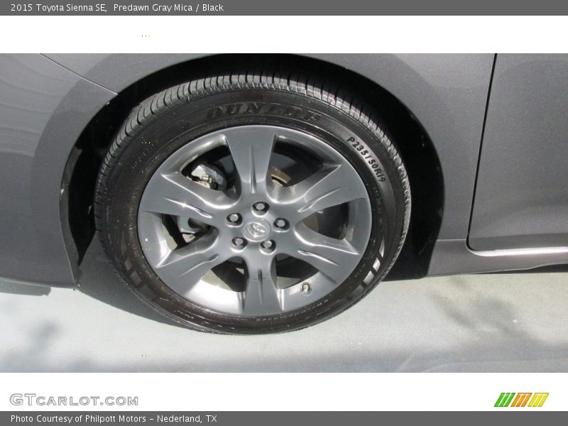 Predawn Gray Mica / Black 2015 Toyota Sienna SE