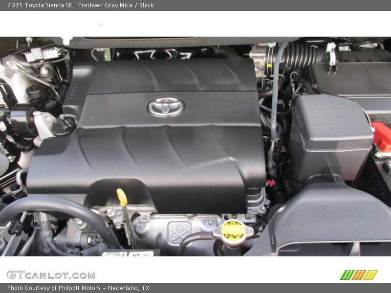 Predawn Gray Mica / Black 2015 Toyota Sienna SE