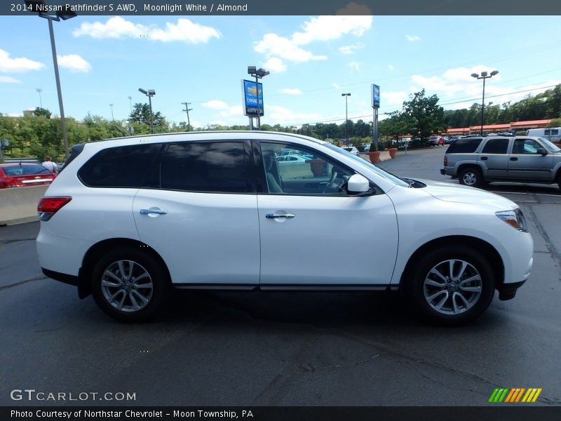 Moonlight White / Almond 2014 Nissan Pathfinder S AWD