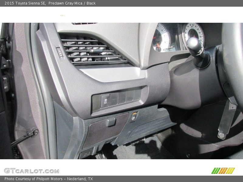 Predawn Gray Mica / Black 2015 Toyota Sienna SE