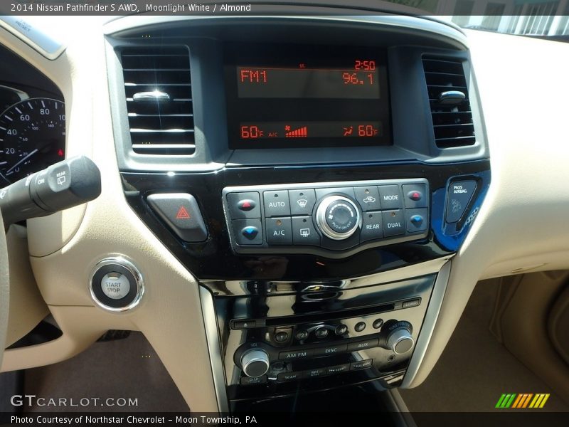 Moonlight White / Almond 2014 Nissan Pathfinder S AWD