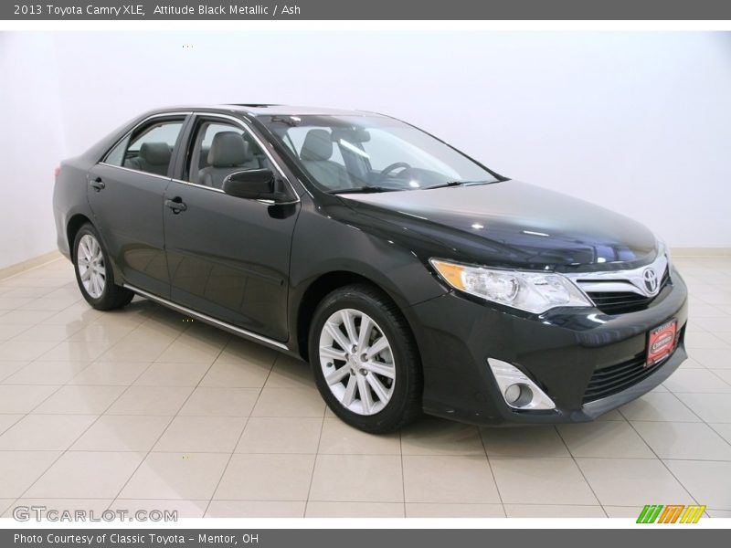 Attitude Black Metallic / Ash 2013 Toyota Camry XLE