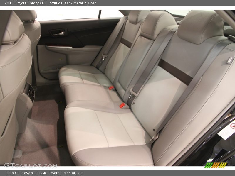 Attitude Black Metallic / Ash 2013 Toyota Camry XLE