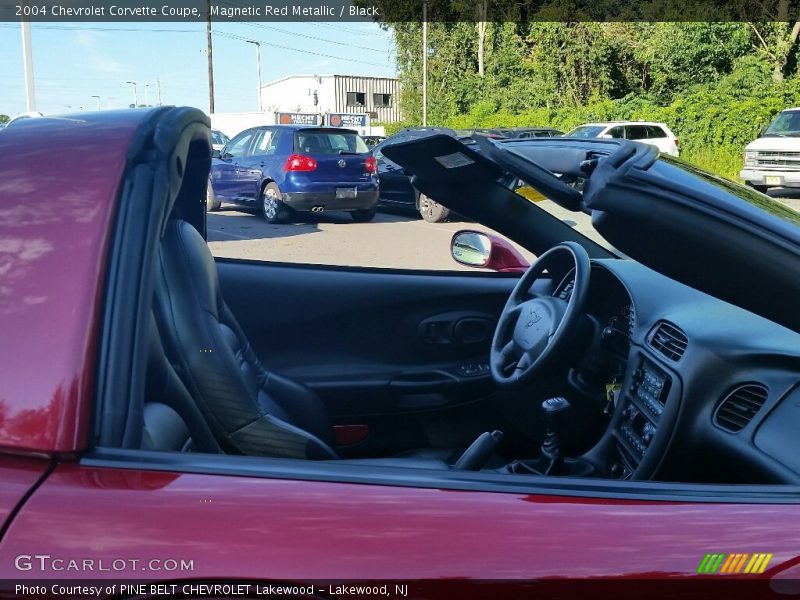 Magnetic Red Metallic / Black 2004 Chevrolet Corvette Coupe