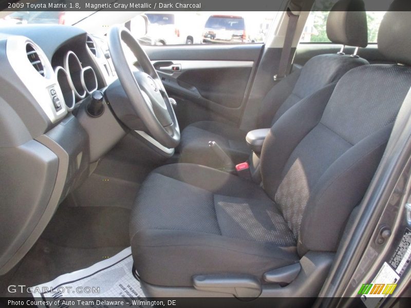 Magnetic Gray Metallic / Dark Charcoal 2009 Toyota Matrix 1.8