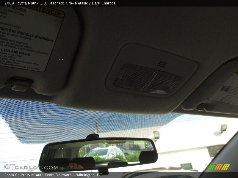 Magnetic Gray Metallic / Dark Charcoal 2009 Toyota Matrix 1.8