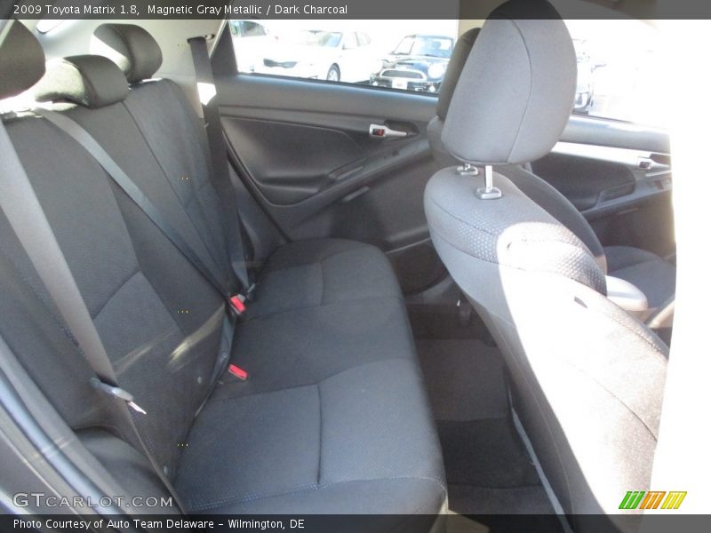 Magnetic Gray Metallic / Dark Charcoal 2009 Toyota Matrix 1.8