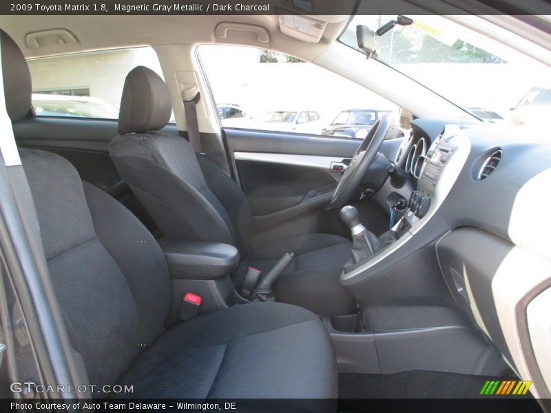 Magnetic Gray Metallic / Dark Charcoal 2009 Toyota Matrix 1.8