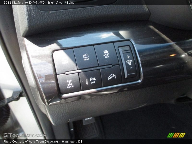 Bright Silver / Beige 2012 Kia Sorento EX V6 AWD