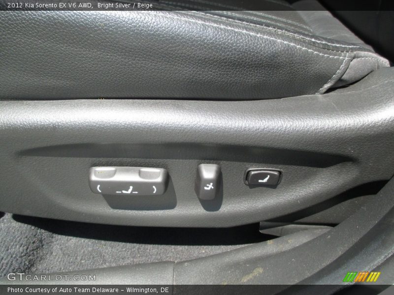 Bright Silver / Beige 2012 Kia Sorento EX V6 AWD