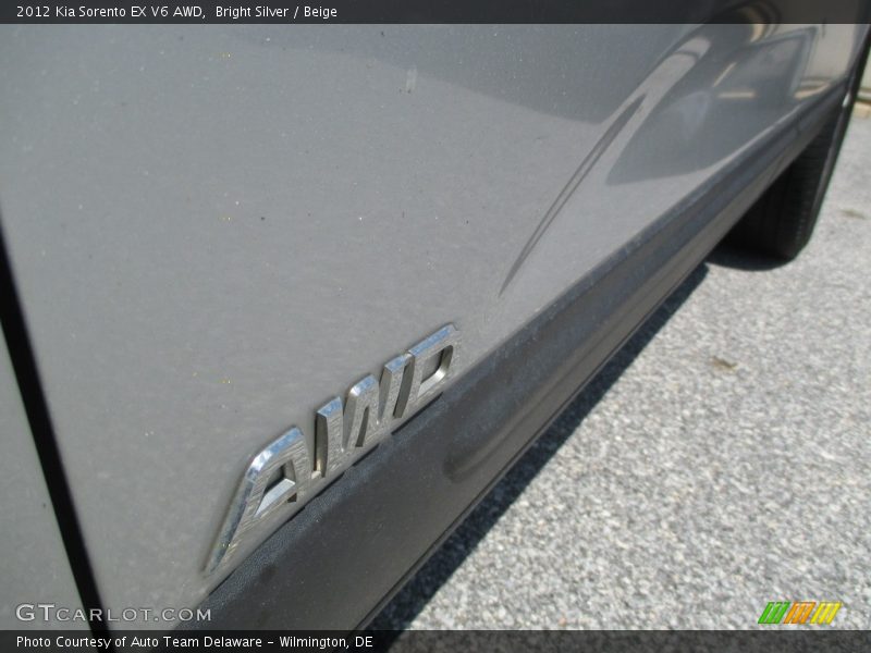 Bright Silver / Beige 2012 Kia Sorento EX V6 AWD