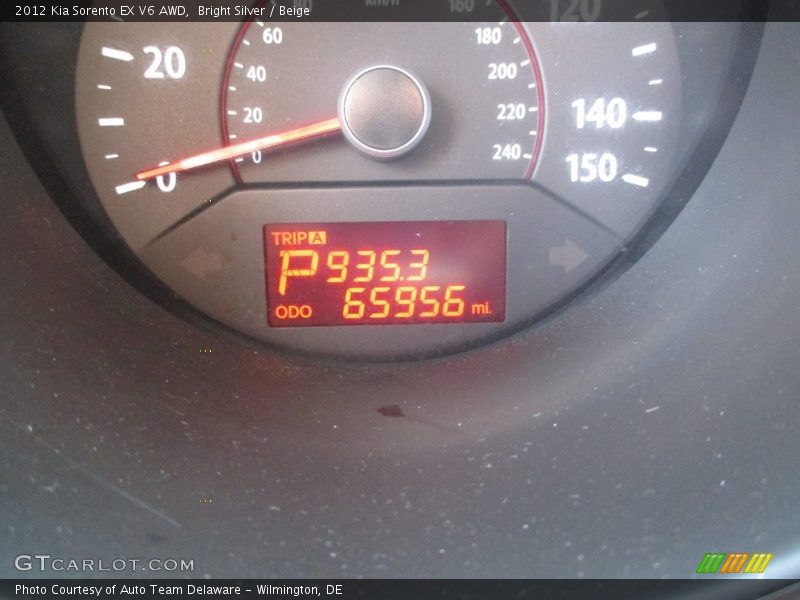 Bright Silver / Beige 2012 Kia Sorento EX V6 AWD
