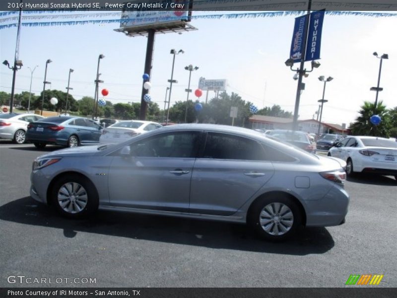 Pewter Gray Metallic / Gray 2016 Hyundai Sonata Hybrid SE