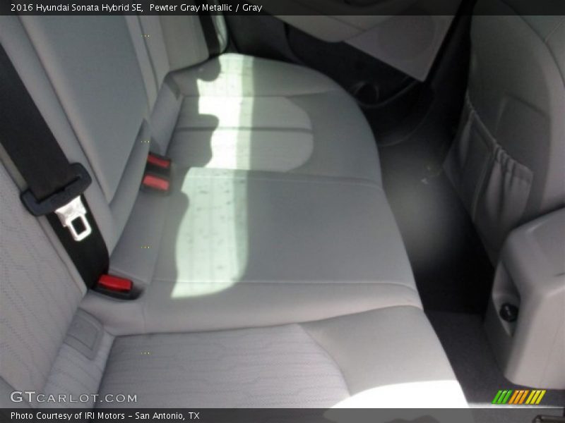 Pewter Gray Metallic / Gray 2016 Hyundai Sonata Hybrid SE
