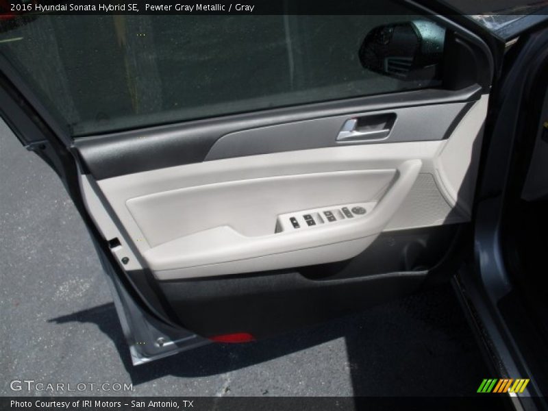 Pewter Gray Metallic / Gray 2016 Hyundai Sonata Hybrid SE