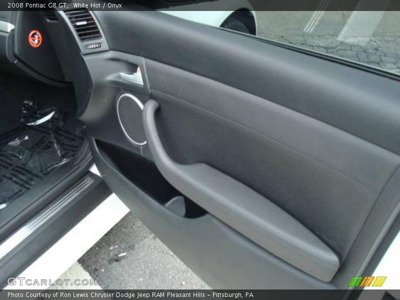 White Hot / Onyx 2008 Pontiac G8 GT