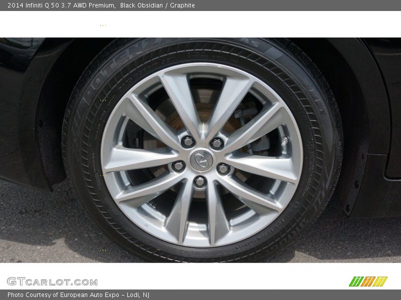 Black Obsidian / Graphite 2014 Infiniti Q 50 3.7 AWD Premium