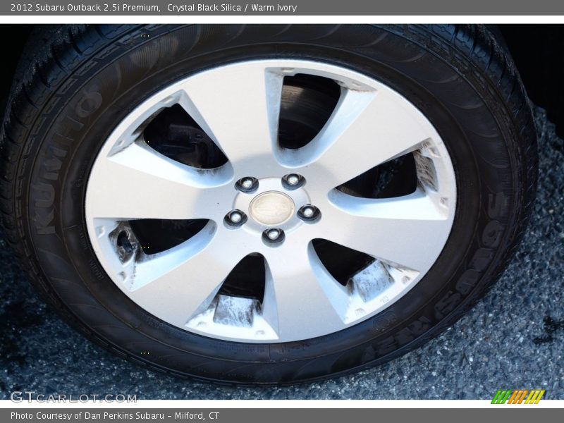 Crystal Black Silica / Warm Ivory 2012 Subaru Outback 2.5i Premium