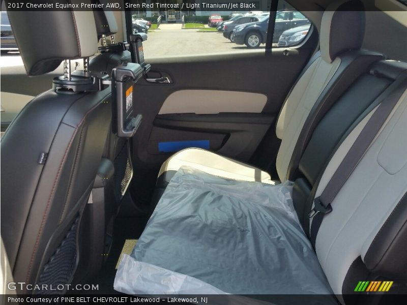 Siren Red Tintcoat / Light Titanium/Jet Black 2017 Chevrolet Equinox Premier AWD
