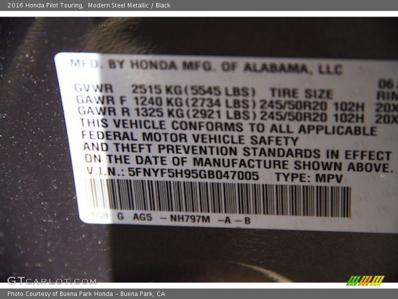 NH797M - 2016 Honda Pilot Touring