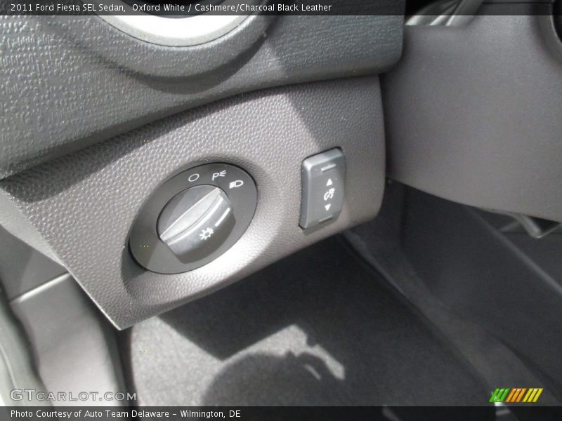 Oxford White / Cashmere/Charcoal Black Leather 2011 Ford Fiesta SEL Sedan