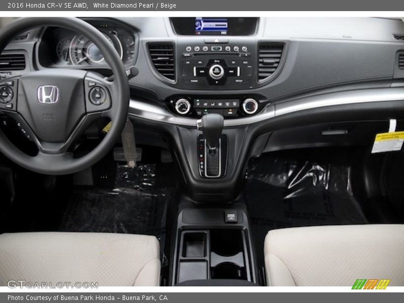White Diamond Pearl / Beige 2016 Honda CR-V SE AWD