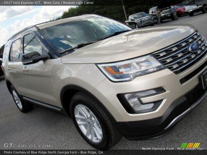 White Gold / Medium Light Camel 2017 Ford Explorer XLT