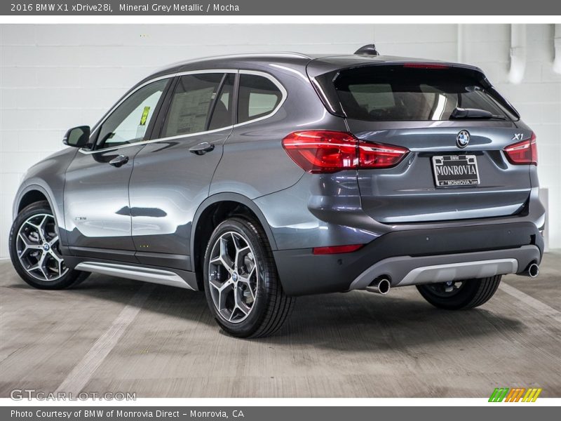 Mineral Grey Metallic / Mocha 2016 BMW X1 xDrive28i