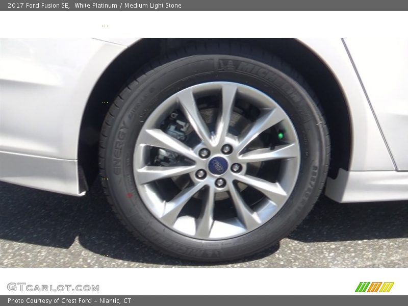 White Platinum / Medium Light Stone 2017 Ford Fusion SE