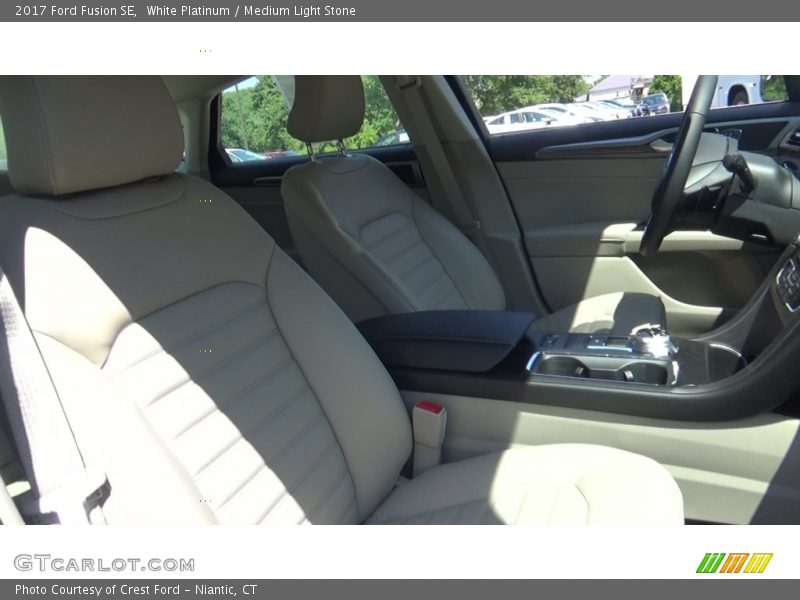 White Platinum / Medium Light Stone 2017 Ford Fusion SE