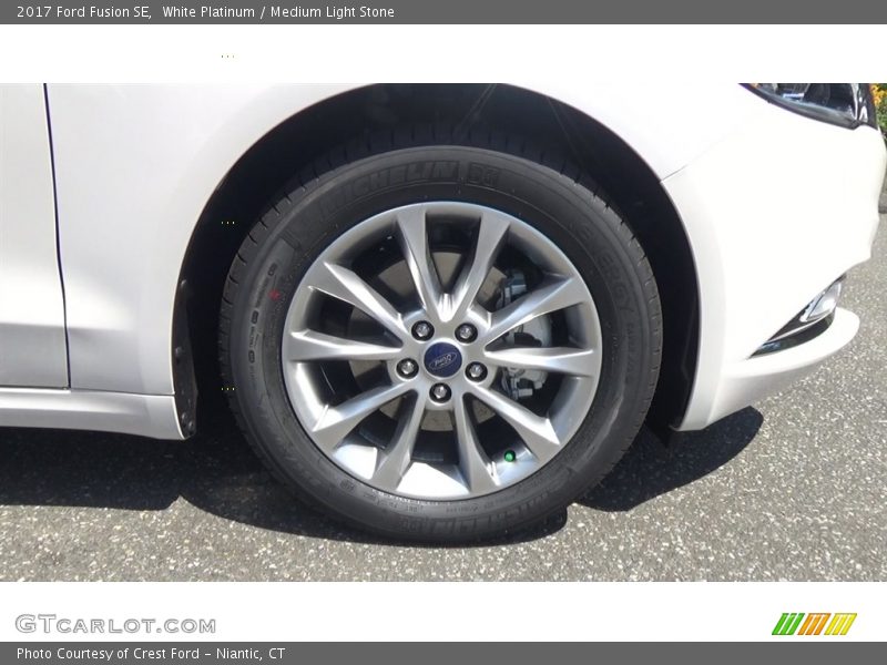 White Platinum / Medium Light Stone 2017 Ford Fusion SE