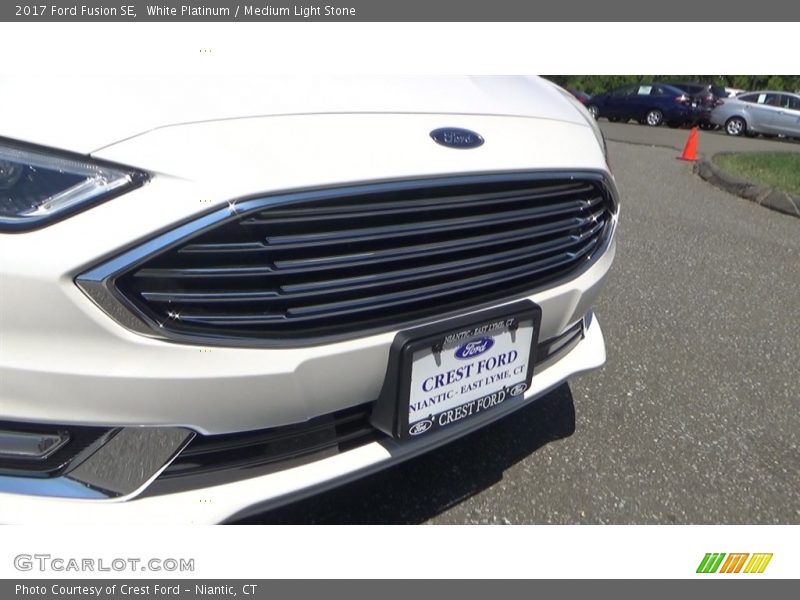 White Platinum / Medium Light Stone 2017 Ford Fusion SE