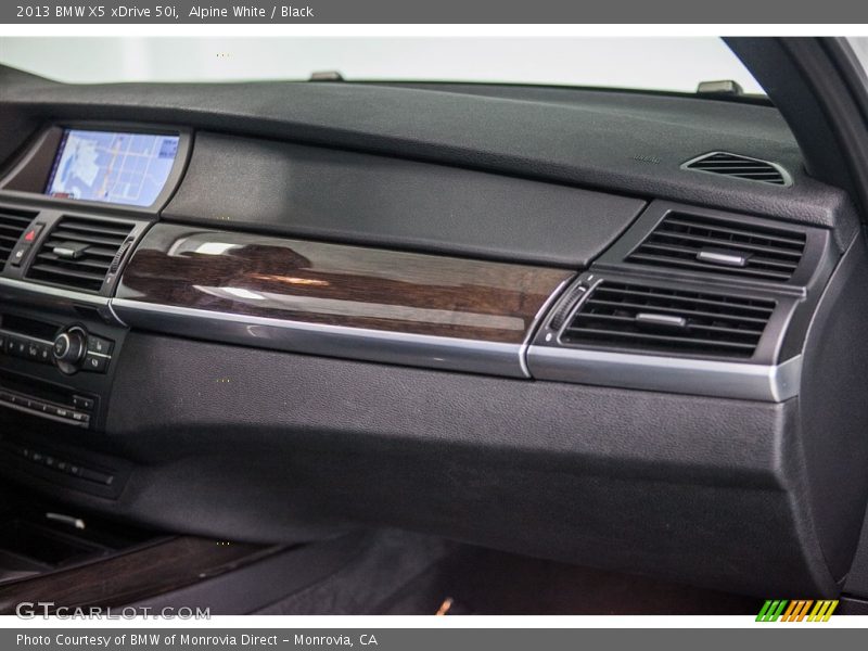 Alpine White / Black 2013 BMW X5 xDrive 50i