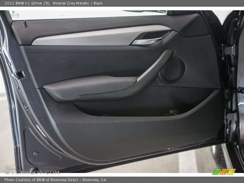 Mineral Grey Metallic / Black 2013 BMW X1 sDrive 28i