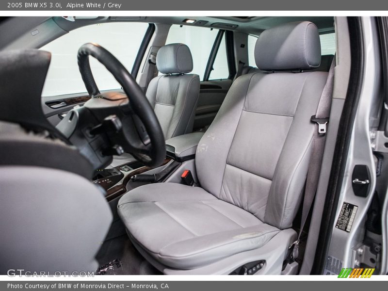 Alpine White / Grey 2005 BMW X5 3.0i