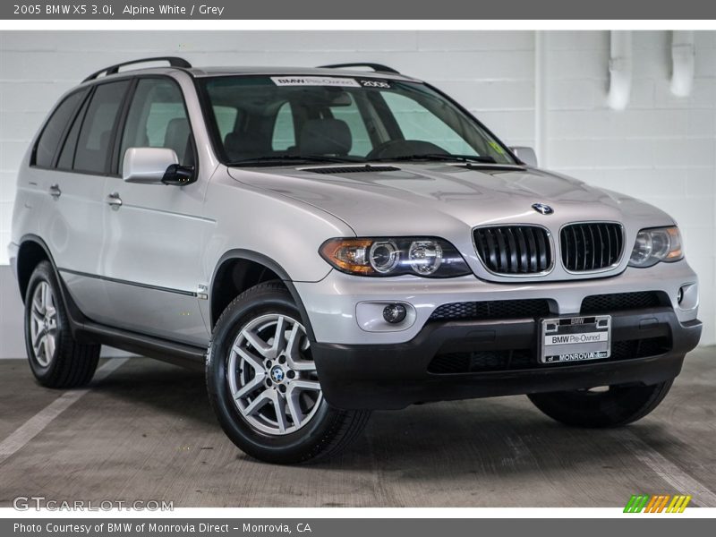 Alpine White / Grey 2005 BMW X5 3.0i