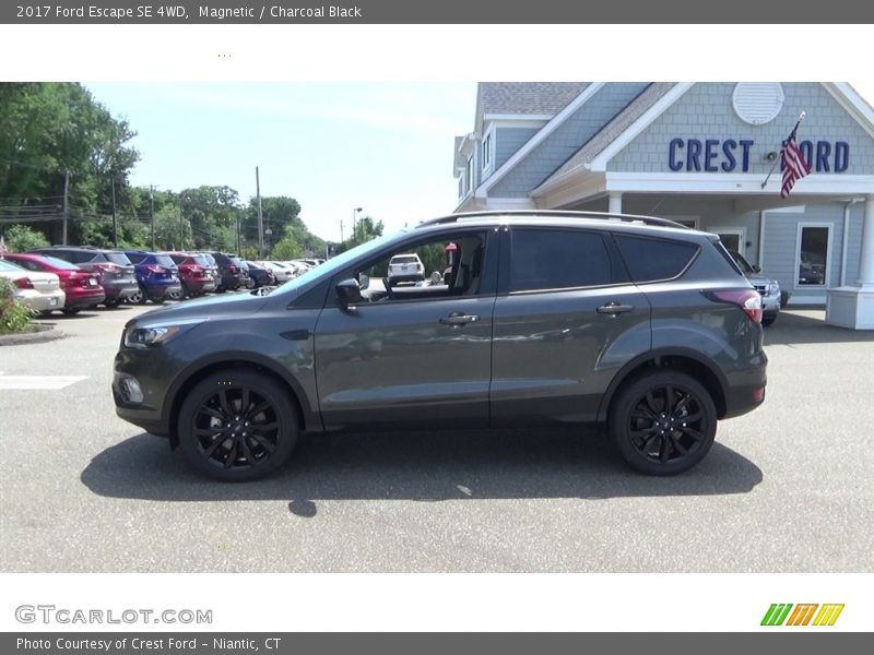 Magnetic / Charcoal Black 2017 Ford Escape SE 4WD