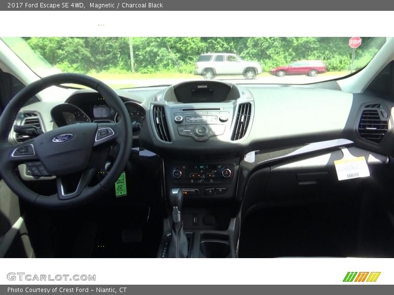Magnetic / Charcoal Black 2017 Ford Escape SE 4WD
